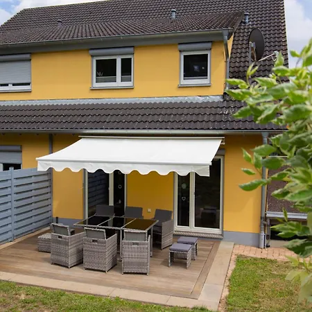 Moselhoehe - 2023 Neu Renoviert, Mit Design-ausstattung & Grossem Garten * Traben-Trarbach