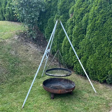 דירה Moselhoehe - 2023 Neu Renoviert, Mit Design-ausstattung & Grossem Garten *