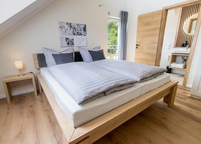 Moselhoehe - 2023 Neu Renoviert, Mit Design-ausstattung & Grossem Garten Apartamento