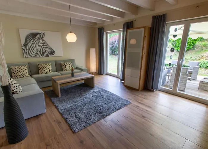 Moselhoehe - 2023 Neu Renoviert, Mit Design-ausstattung & Grossem Garten Traben-Trarbach