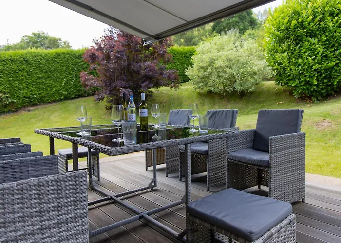 Apartamento Moselhoehe - 2023 Neu Renoviert, Mit Design-ausstattung & Grossem Garten *